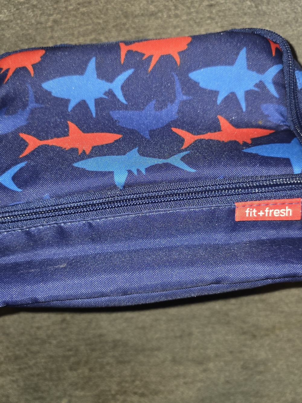 Fit + Fresh kids' Shark-patterned Dual Compartment Insulated Lunch Box